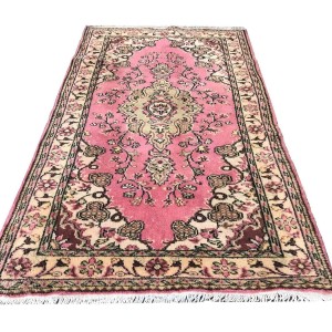 faded pink rug